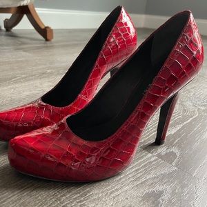 Red snake heels